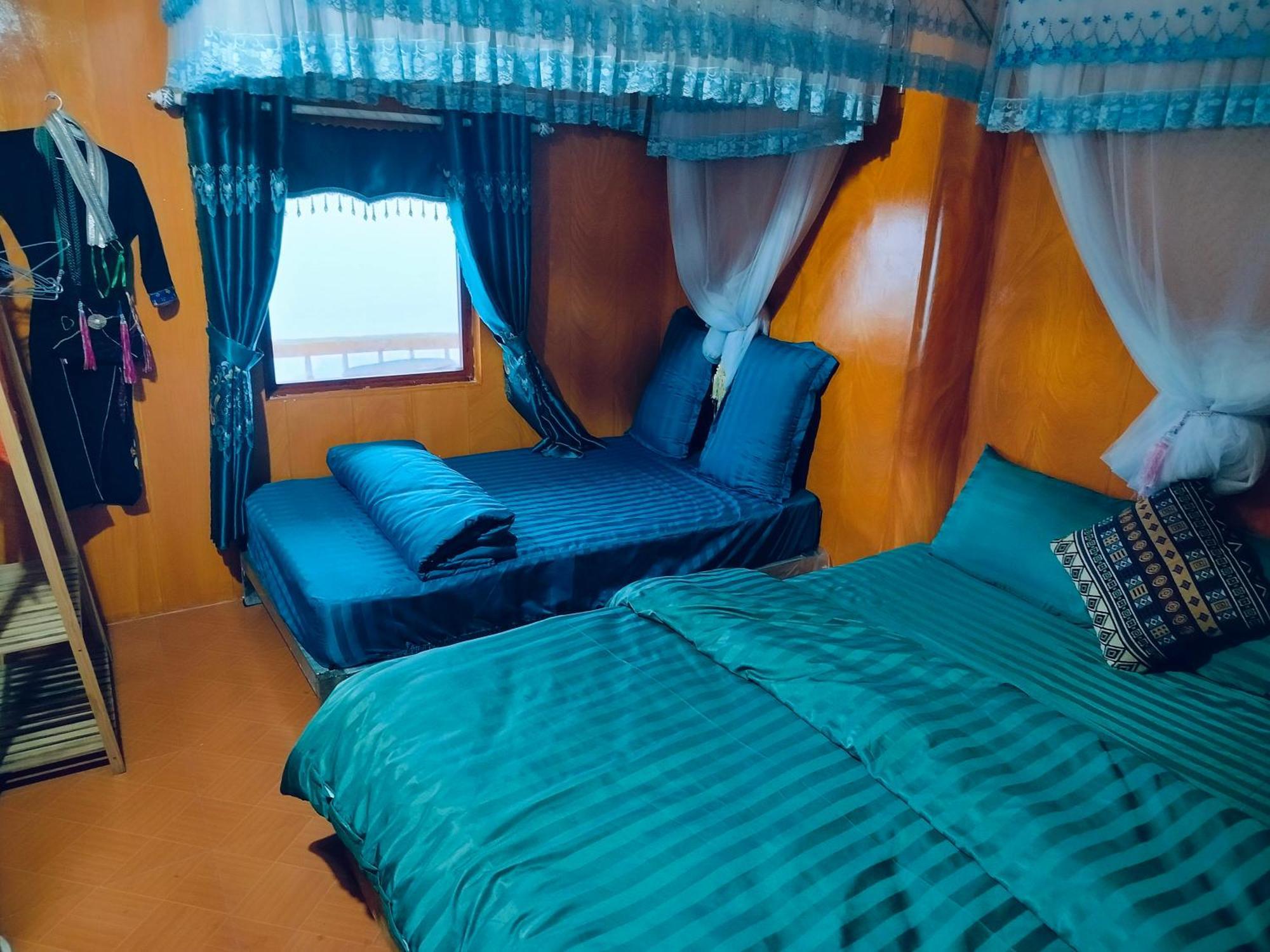 Cong Troi Homestay Ha Giang Extérieur photo